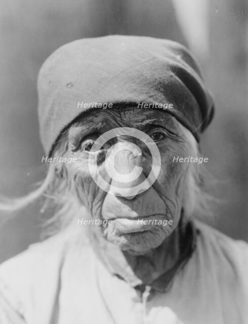 A Serrano woman of Tejon, c1924. Creator: Edward Sheriff Curtis.