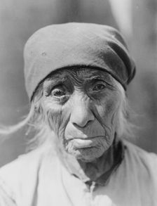 A Serrano woman of Tejon, c1924. Creator: Edward Sheriff Curtis