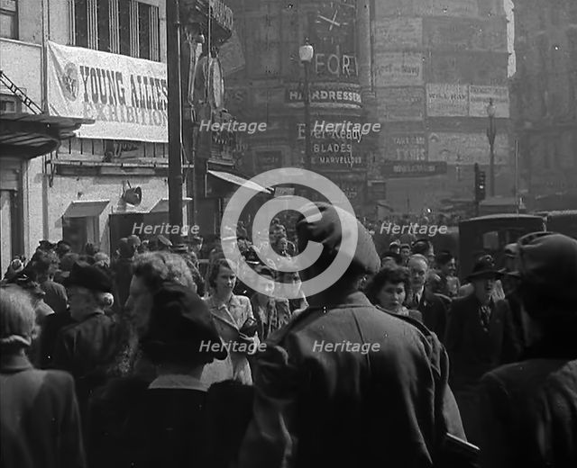 A Soldier from the USA or  Commonwealth Walking Through London, 1943. Creator: British Pathe Ltd.