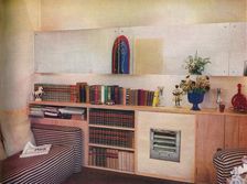 A Space-Saving Flat 1935