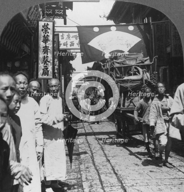 'A spirit chair, funeral pageant of a wealthy man', Nanking (Nanjing), China, 1906. Artist: The Fine Art Photographers Co