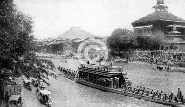 A state barge of a Maharaja, Kashmir's royal capital, India, 1922.Artist: GT Bookless