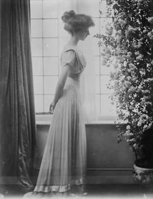 A. Stewart (Duchess Vizeu), Princess of Braganza, 1912. Creator: Bain News Service