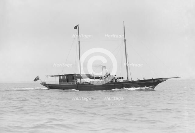 A steam yacht under way, 1913. Creator: Kirk & Sons of Cowes.