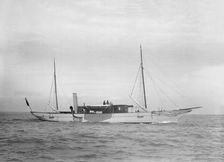 A steam yacht underway, 1911. Creator: Kirk & Sons of Cowes