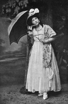 A summer shower 1911-1912.Artist: Frederick Downer & Sons