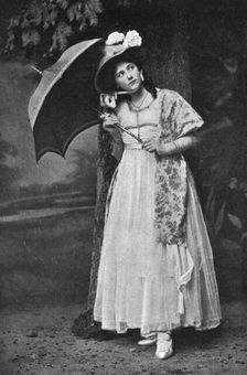 A summer shower 1911-1912.Artist: Frederick Downer & Sons