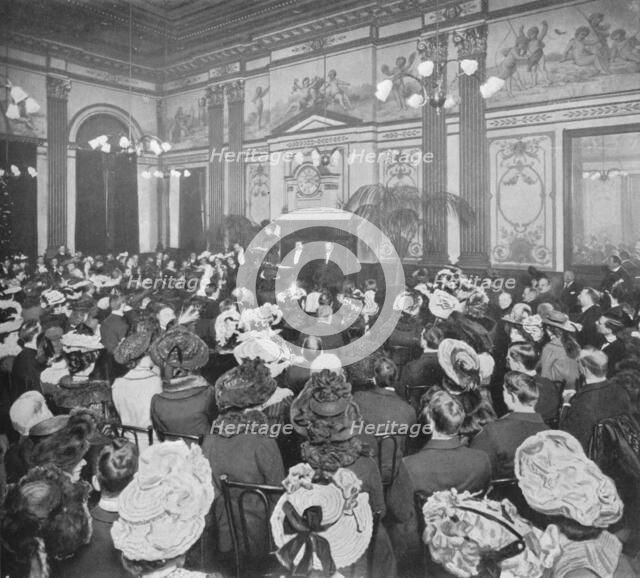 A Sunday evening debate at the Old Playgoers Club, London, c1903 (1903). Artist: Unknown.