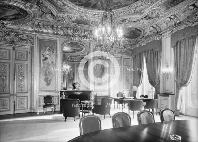 Ambassador's Office, British Embassy, 39 Rue de Fauborg Saint Honore, Paris, France, 1952 Artist: Unknown.