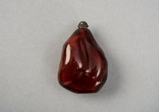 Amber snuff bottle of natural pebble form, China, Qing dynasty, 1644-1911. Creator: Unknown