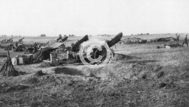 American 155th artillery battery, south of Soissons, France, 18 July 1918. Artist: Unknown