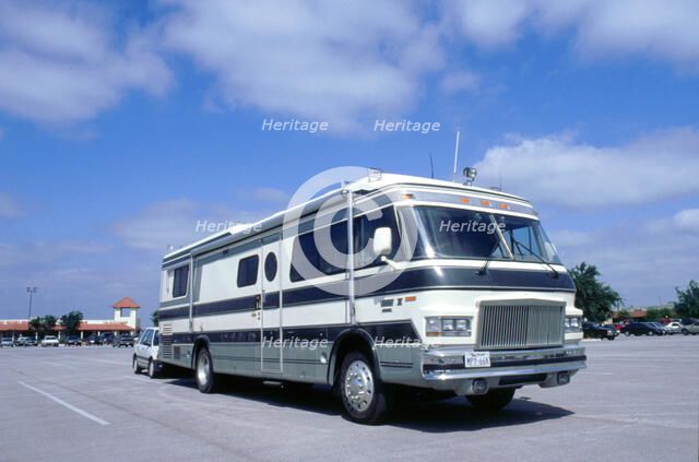 American Camper . Artist: Unknown.