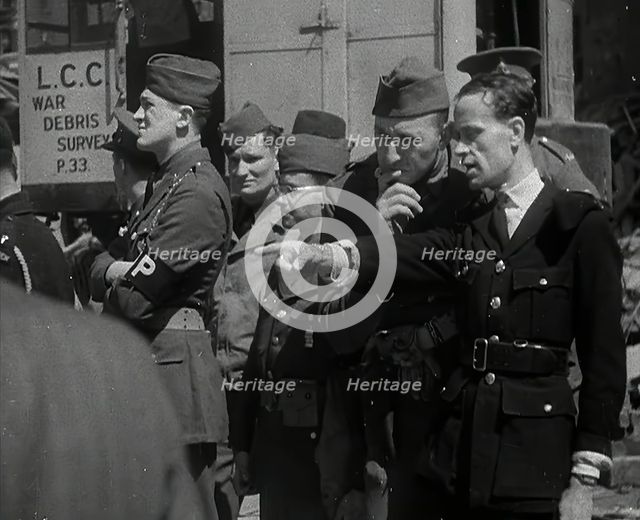 American Soldiers in London, 1942. Creator: British Pathe Ltd.