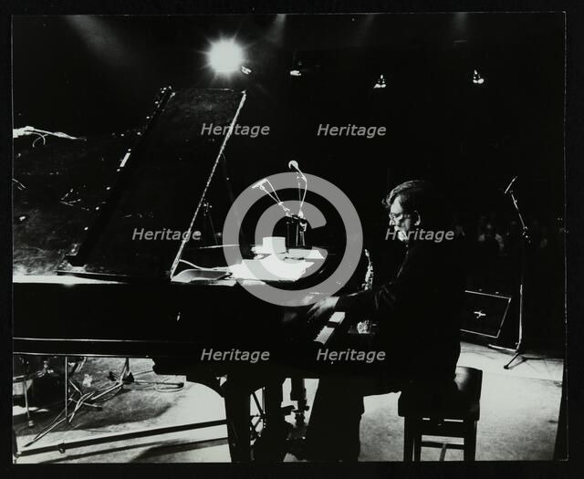 American pianist Dick Wellstood playing at Potters Bar, Hertfordshire, 1986. Artist: Denis Williams