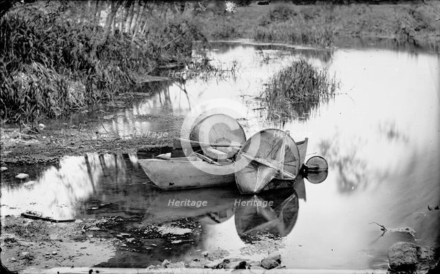 An amphibious boat, Cricklade, Wiltshire, c1870. Artist: Henry Taunt