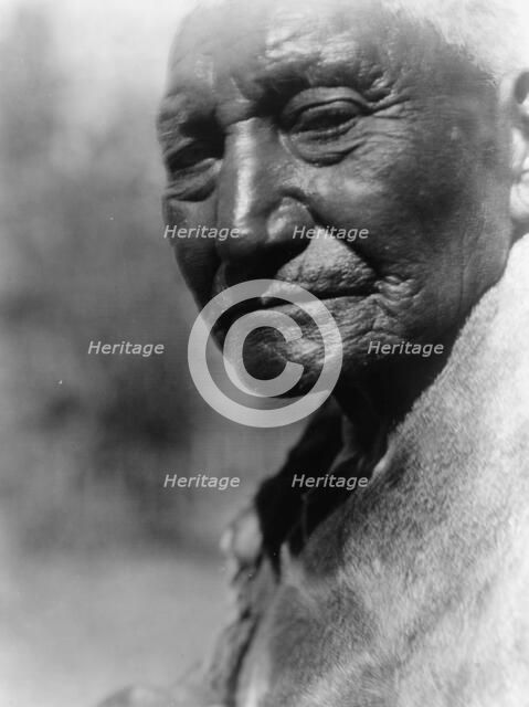 An aged Paviotso of Pyramid Lake, c1924. Creator: Edward Sheriff Curtis.