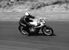 An Ariel 250 racing at Snetterton, Norfolk, 1962