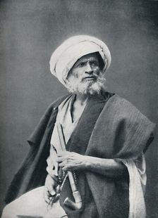 An Egyptian fellah, 1912. Artist: Harry Johnston