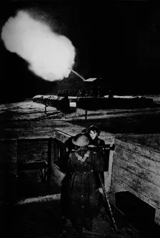 Anti-aircraft women of the ATS operating an identification telescope, 1943