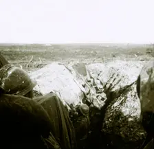 Anti-aircraft firing, front line, c1914-c1918