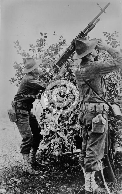 Anti-aircraft gun, 1918. Creator: Bain News Service.