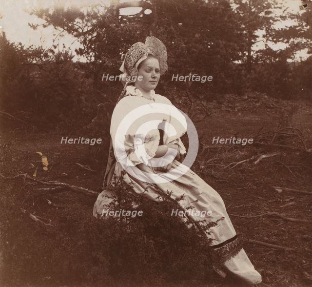 Antique dress of a peasant woman from Olonetskaia Province [Russian Empire], 1909. Creator: Sergey Mikhaylovich Prokudin-Gorsky.