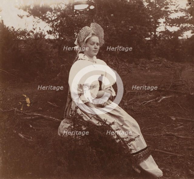 Antique dress of a peasant woman from Olonetskaia Province [Russian Empire], 1909. Creator: Sergey Mikhaylovich Prokudin-Gorsky.