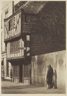 [Antiques]. From the album: Photograph album - England, 1920s. Creator: Harry Moult