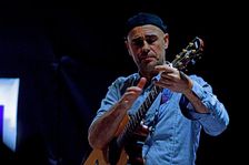 Antonio Forcione, Watermill Jazz Club, Dorking, Surrey, 2014. Artist: Brian O'Connor