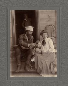 Anuchin Vasily Ivanovich with his family, 1909. Creator: Unknown