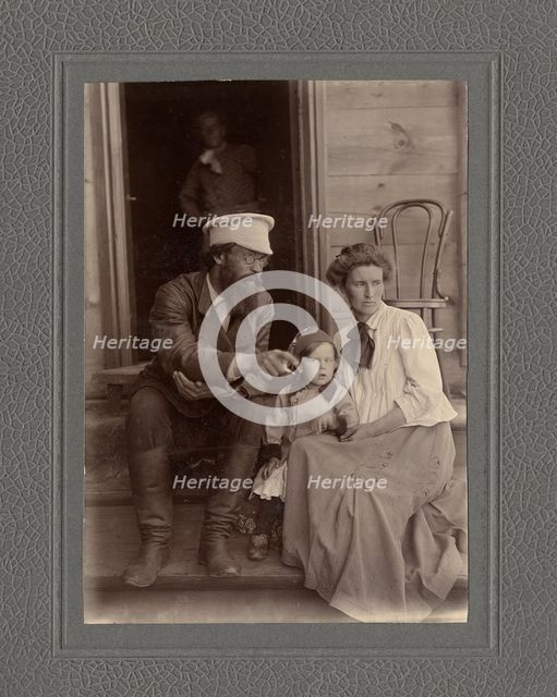 Anuchin Vasily Ivanovich with his family, 1909. Creator: Unknown.