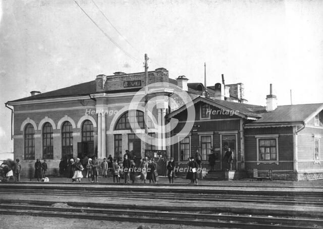 Anzherskaya railway station, 1911. Creator: Kozlov.