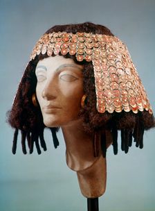 Ancient Egyptian headdress and earrings, 18th Dynasty, 16th-13th century BC