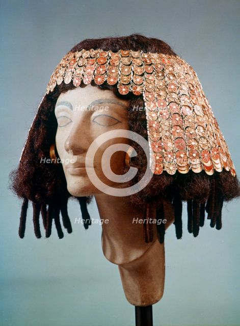 Ancient Egyptian headdress and earrings, 18th Dynasty, 16th-13th century BC. Artist: Unknown