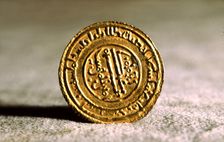 Andalusian gold dinar, also called Mancuso used in Catalan counties during feudal times