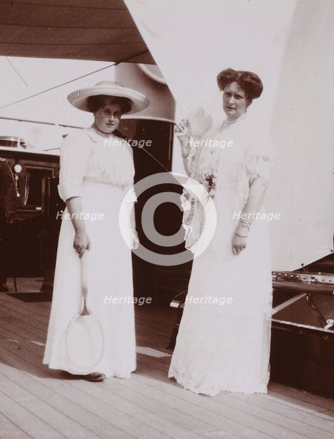 Anna Alexandrovna Vyrubova (left) with Empress Alexandra Fyodorovna of Russia, 1912-1913. Artist: Anonymous  