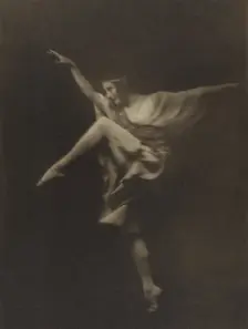 Anna Pavlowa, about 1915. Creator: Arnold Genthe