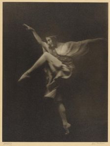 Anna Pavlowa, about 1915. Creator: Arnold Genthe