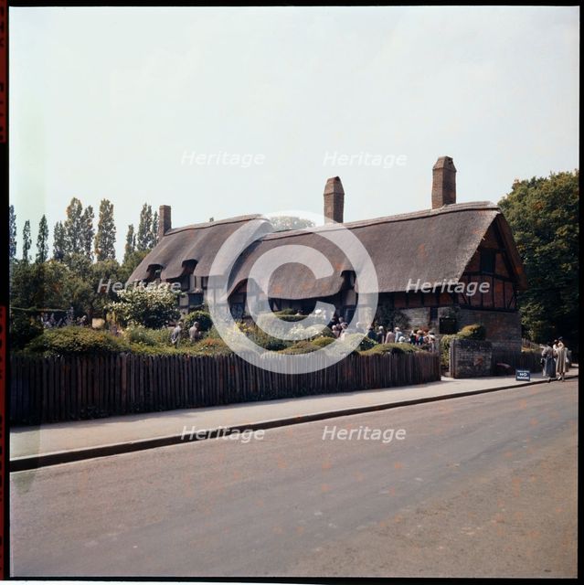 Anne Hathaway's Cottage, Cottage Lane, Shottery, Stratford-upon-Avon, Warwickshire, 1958. Creator: Walter Scott.