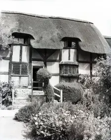 Anne Hathaway's Cottage, Shottery, Stratford-upon-Avon, Warwickshire, c1955. Creator: Arthur Charles Kirby Ware