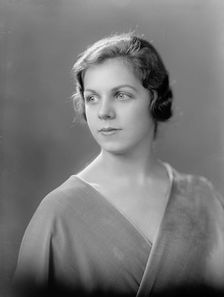 Annie Campbell - Portrait, 1933. Creator: Harris & Ewing