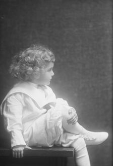 Ansbro baby, portrait photograph, 1907 July 20. Creator: Arnold Genthe