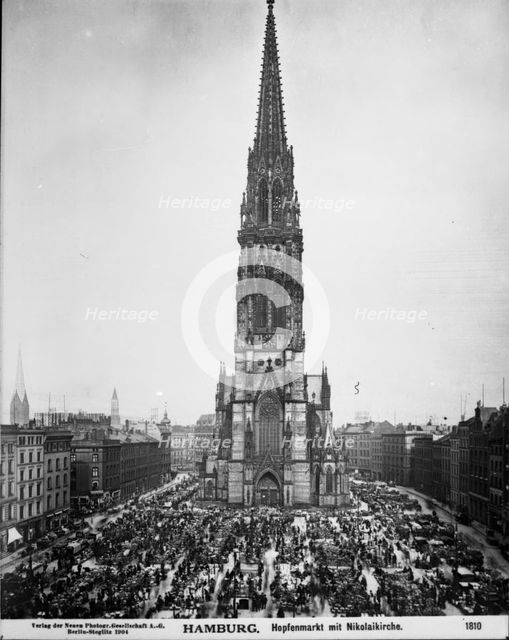 Ansichtskarte Hamburg, Nikolaikirche am Hopfenmarkt. Creator: Unknown.