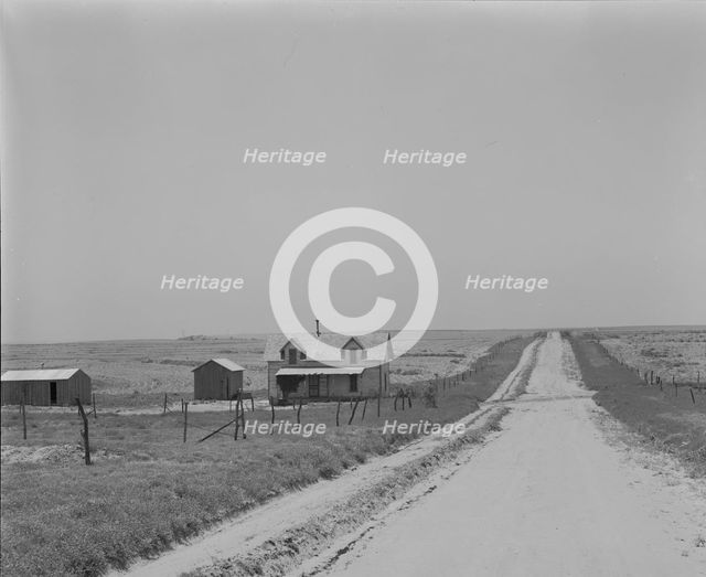Abandoned tenant home, Hall County, Texas, 1937. Creator: Dorothea Lange.