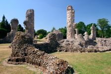 Abbey Ruins, Bury St Edmunds, England. Creator: Peter Thompson