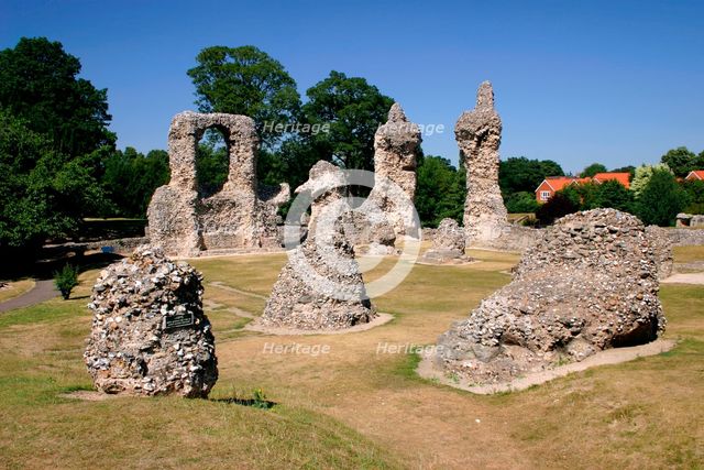 Abbey Ruins, Bury St Edmunds, England. Creator: Peter Thompson.