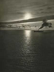 Abend auf dem Meere - Evening at sea 1931. Artist: Kurt Hielscher