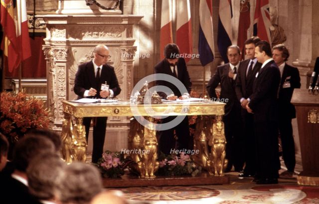Act of signing the admission agreement of Spain's membership of the European Economic Community, …