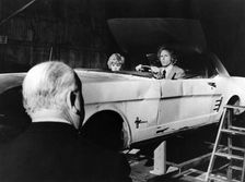 Actors Bruce Dern and Barbara Harris during the filming of Family Plot 1976. Creator: Unknown