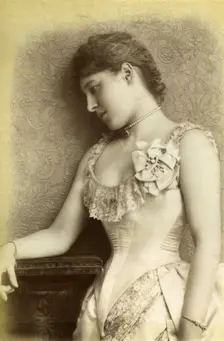 Actress and socialite Lillie Langtry, 1885. Creator: William Downey